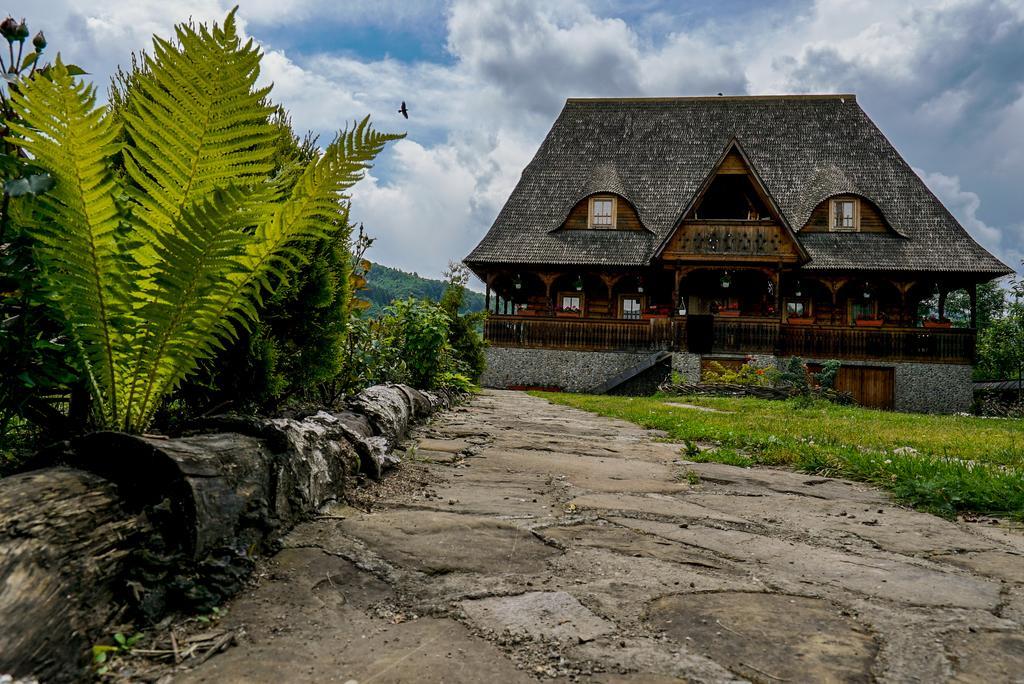 Готель Casa Chira Вишово-Вижнє Екстер'єр фото